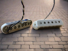 Load image into Gallery viewer, 60' Style Jaguar