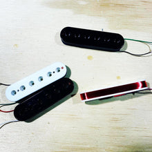 Load image into Gallery viewer, 2-Stroke Humbucker
