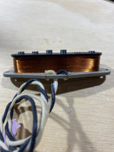 Load image into Gallery viewer, VS-61 (Vintage Strat style)